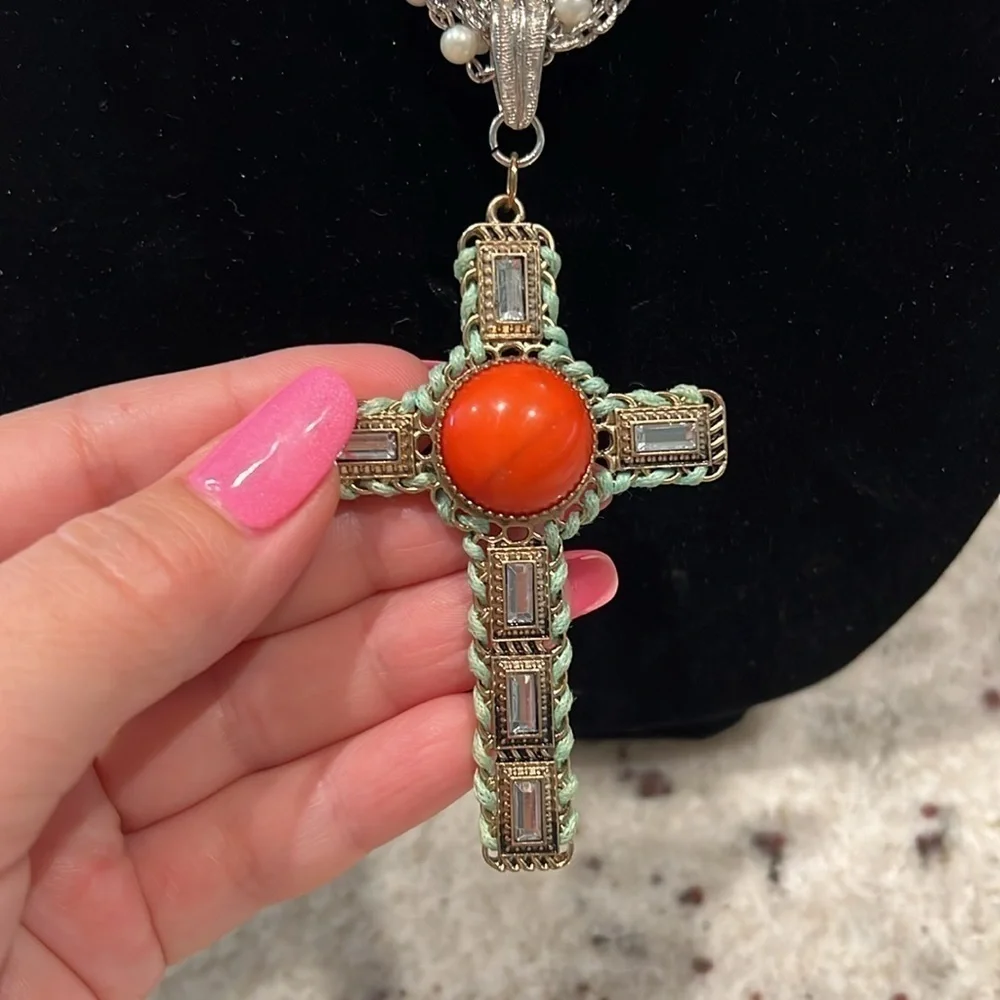 Whimsygoth One of a Kind handcrafted victorian style necklace with Cross pendant - Picture 6 of 8